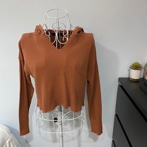 Cropped sweater with fall vibes!